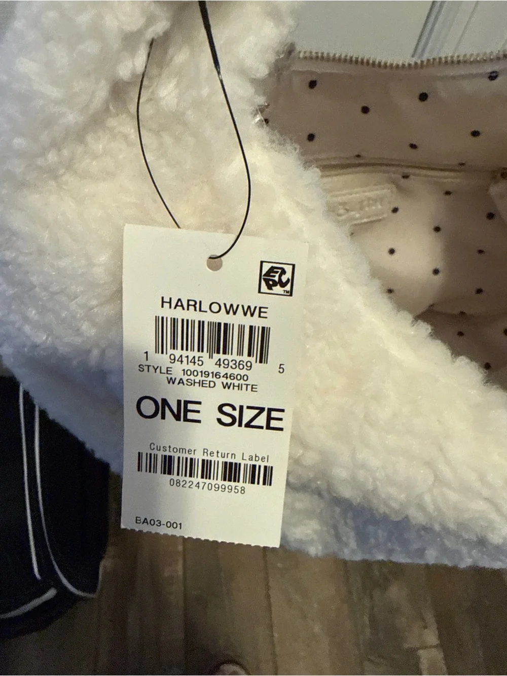 Cream Shearling Hobo Bag - Unbranded